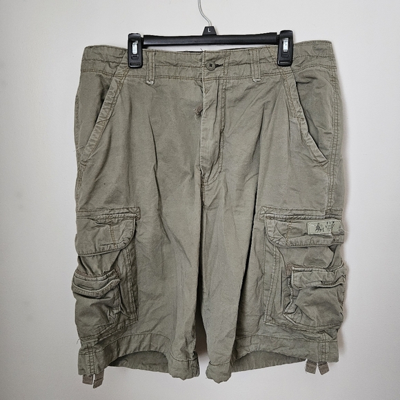 Unionbay Cargo Shorts Olive Tan Casual Neutral Classic Pockets Summer - Picture 1 of 10
